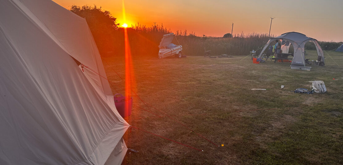 Abercastle campsite is quiet, simple, with individual large pitches, a fire pit, picnic table, water supply close by, and EHU if required, with great clean plumbed-in facilities – including.